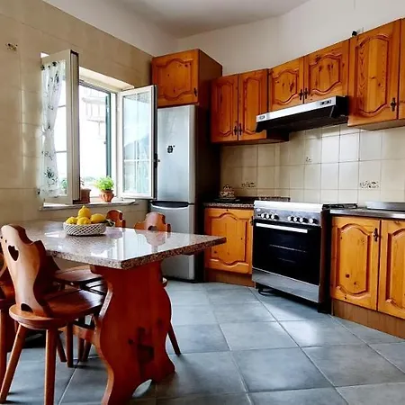 Torrione Maison * Forio di Ischia